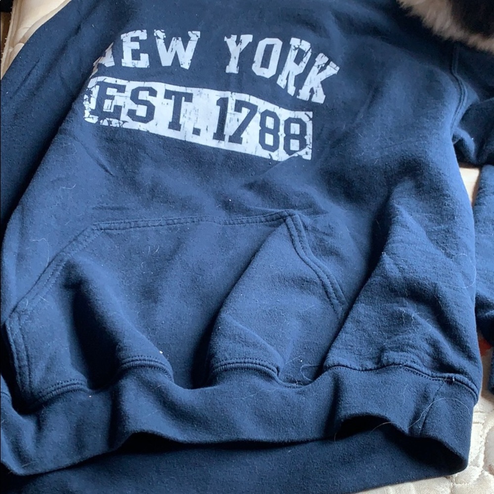 New York oversize hoodie.